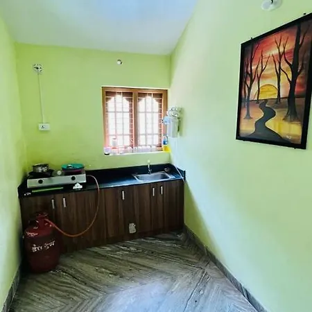 Golden Cypress Resort With Pool -Wayanad Padinjarathara Exterior photo