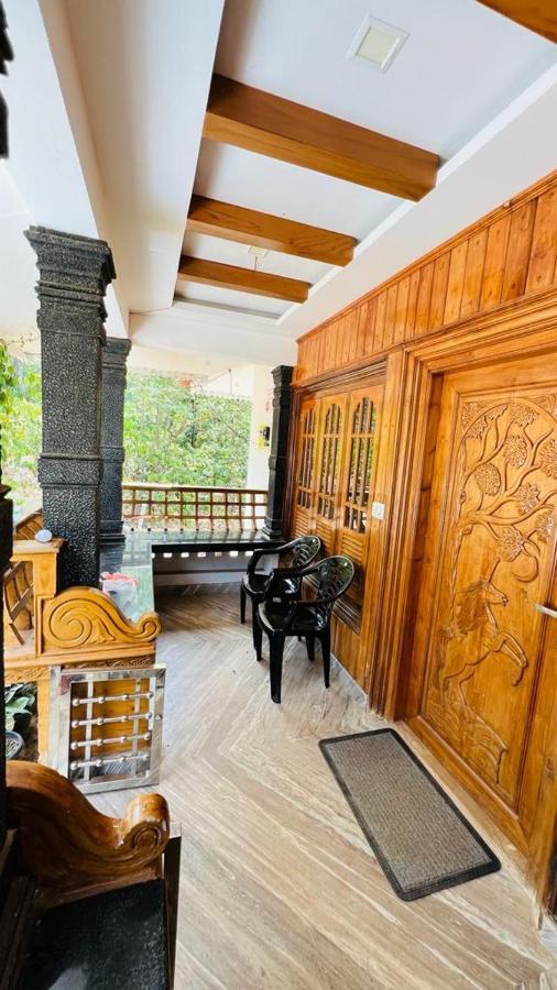Golden Cypress With Pool -wayanad Homestay *