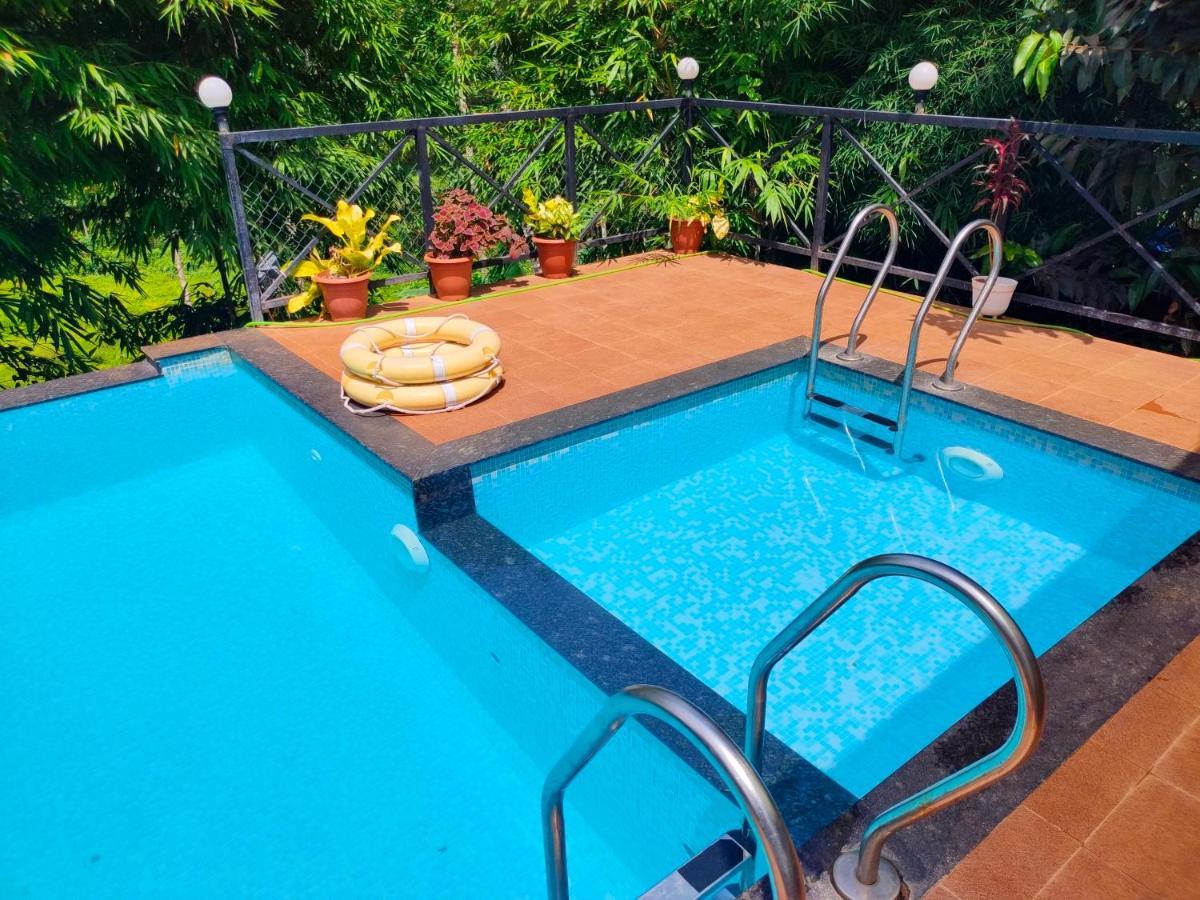 Homestay Golden Cypress With Pool -wayanad Padinjarathara